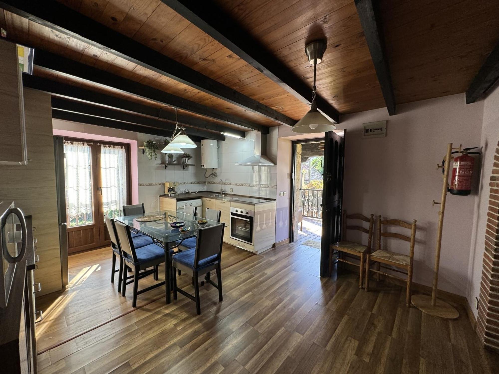Casa Las Hortensias 2 Pendueles 라네스 외부 사진